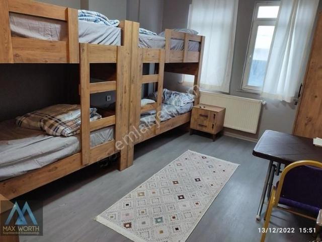 Kiralık Eşyalı Erkek Apart