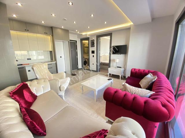 Kiralık Eşyalı Havuzlu 1+1 Akıllı Sistem Ev