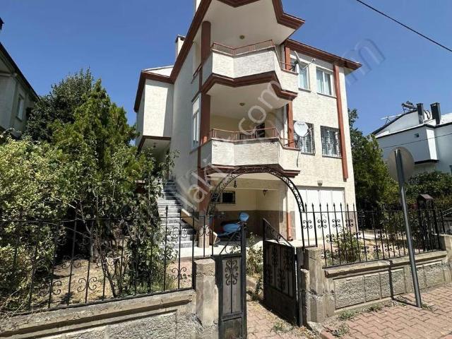 Kiralık Eşyalı Villa