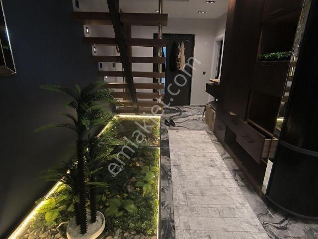 Kiralık Full Eşyalı Havuzlu Villa