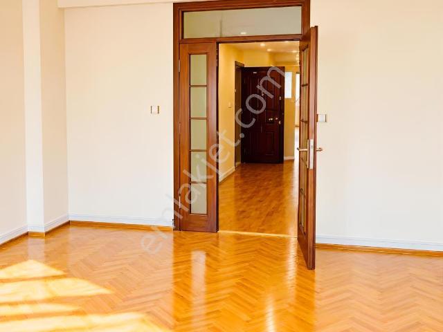 Kiralık İş Yeri Pendik 40.000 Tl