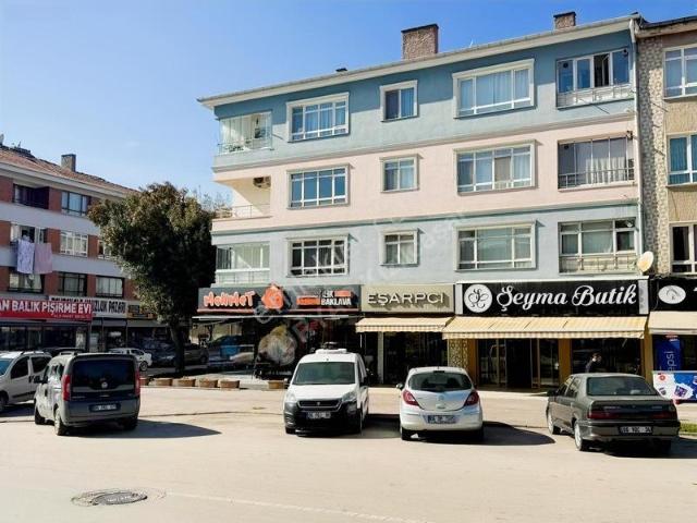 Kiralık Keçiören Tepebaşı Diş Hast.karşısı 3+1 Ara Kat Daire