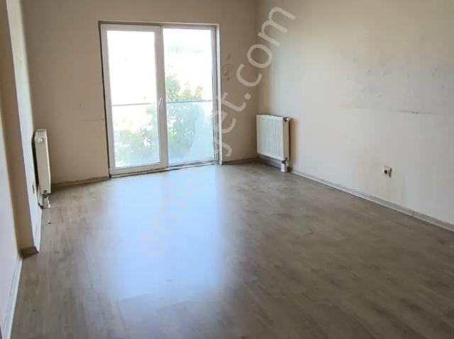 Kiralık Kiptaş Hadımköy 3. Etap Konutları Ara Kat