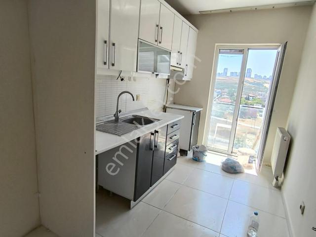 Kiralık Kiptaş Hadımköy 3.etap Konutlarında B Sitesinde