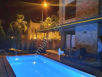 Kiralık Lux 4+1 Özel Havuzlu Villa