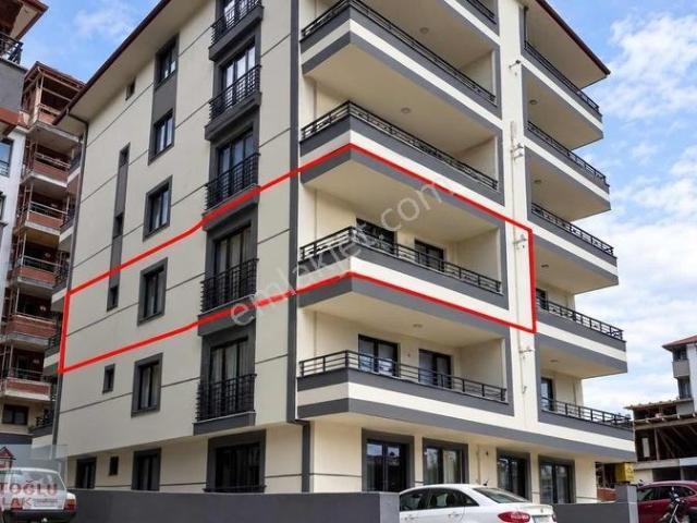 Kiralık Sıfır 3+1 Daire Çamlıca Mahallesi