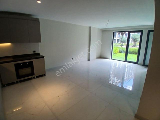 | Kiralık | Sinpaş | Boulevard Sefaköy | 3 + 1 | Daire |