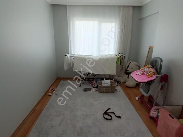 Kiralık Sobalı Ev Sarıgazi Atatürk Mahlesi