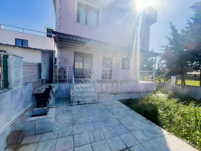 Kiralık Tam Müstakil Denize Yürüme Mesafesinde Dublex