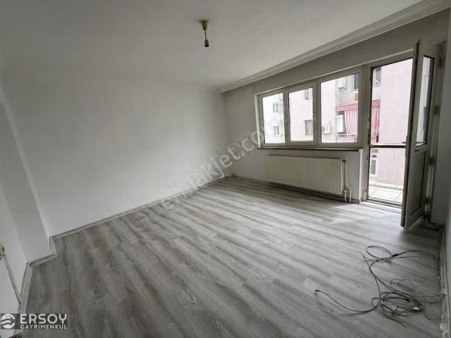 Kiralık Uncubozköyde Ara Kat 3+1 Daire