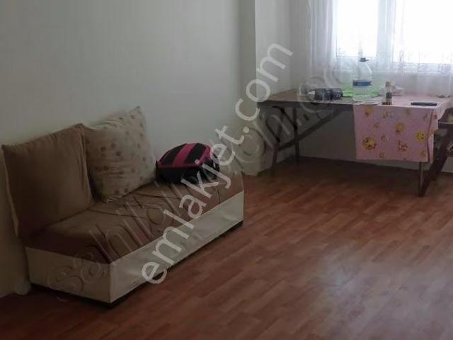 Kiralık Veliefendi Yenikarakol Sokakta Daire
