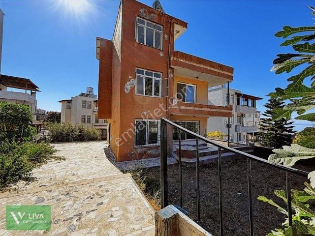 Kiralık Villa, Arsuz Yolu Üstünde, Site İçinde Müstakil Bahçeli