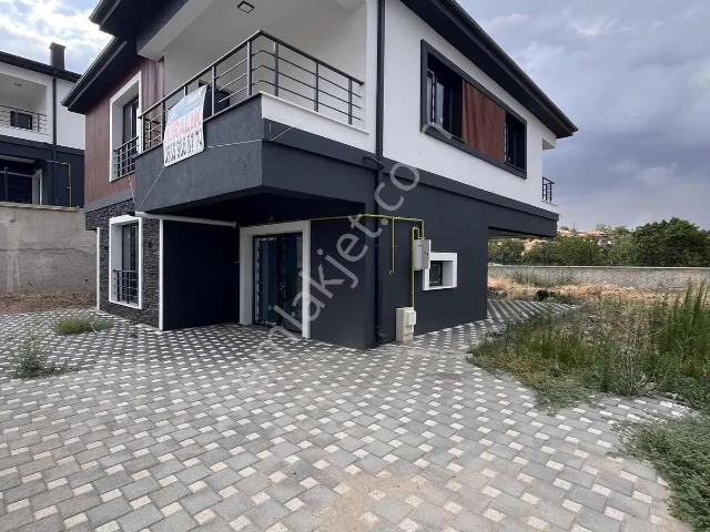 Kiralık Villa | 550 M² Arsa İçerisinde Geniş Ailelere Özel Villa