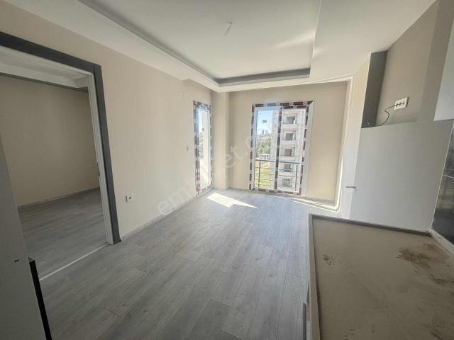 Kiralık 1+1 Daire Sıfır Cadde Yakını Gültepe Osmangazi Arası