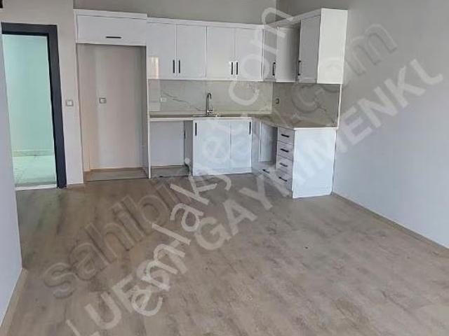 Kiralık 1+1 Yukarı Alata