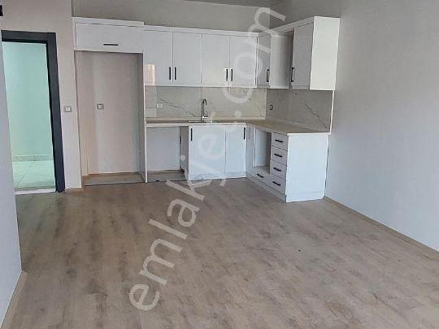 Kiralık 1+1 Yukarı Alata