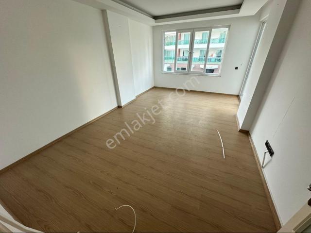 Kiralık 2+1 Ayrı Mutfak