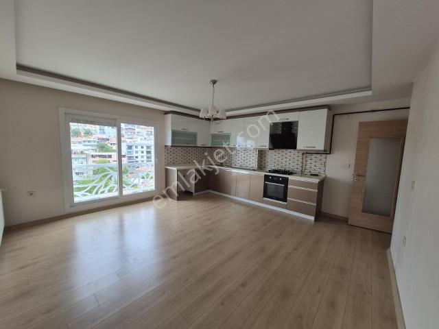 Kiralık 2+1 Daire Bornova Park Vadi Evlerinde