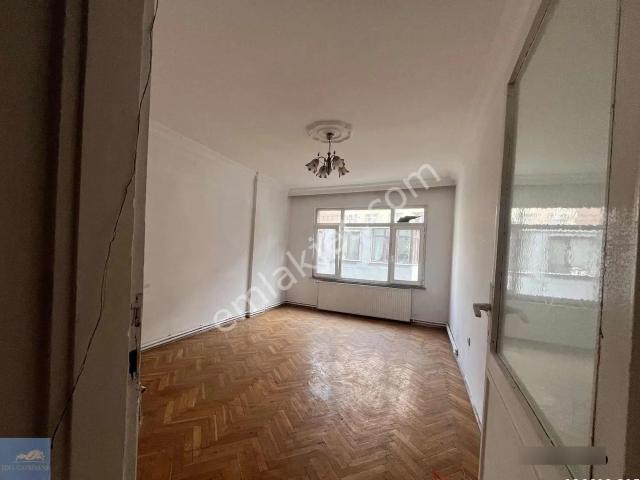 Kiralık 2+1 Daire Kağıthane Hürriyet Mahallesi