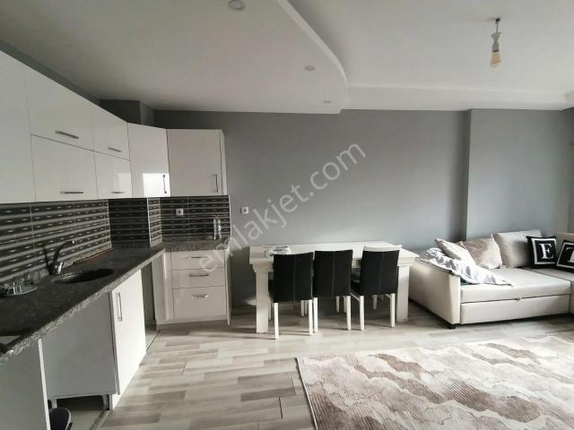 Kiralık 2+1 Daire Stadyuma Yakın Shell Petrol Arkası Okulllar Yanında