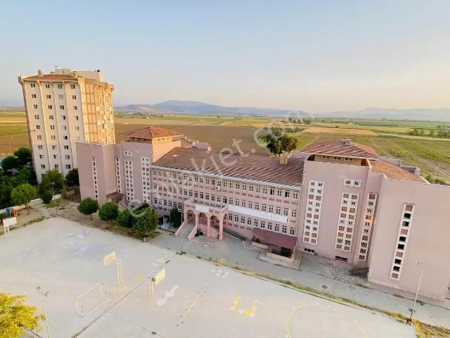 Kiralık 2+1 Doğalgazlı Asansörlü