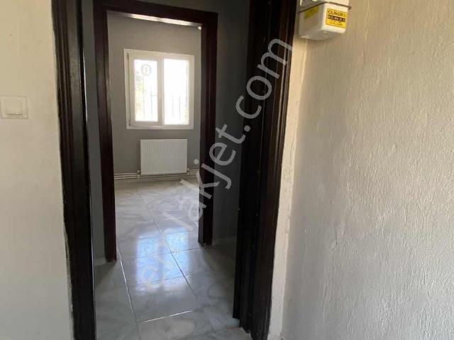 Kiralık 2+1 Doğalgazlı Bahçe Nizam