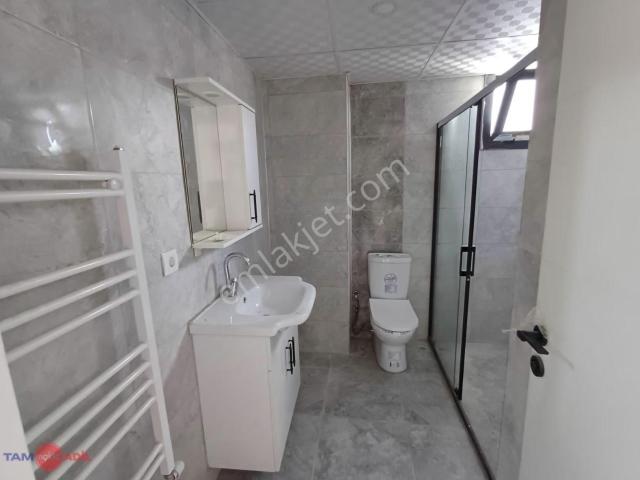 Kiralık 2+1 Doğalgazlı Daire Yeni Emniyet Binası Yakınında