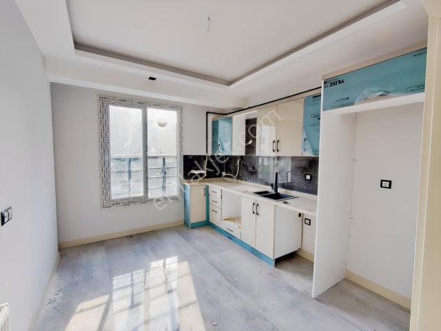 Kiralık 2+1 Lüks Daire Urfa Yolu Üzeri Hundai Bayi Civarı