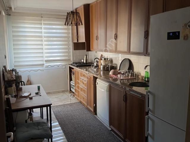 kiralık* 3+1 Güzelyalı 12 7katı 165m2 Net *kap.mutfak* 3balkon *2banyo* Kgd Cephe Geniş