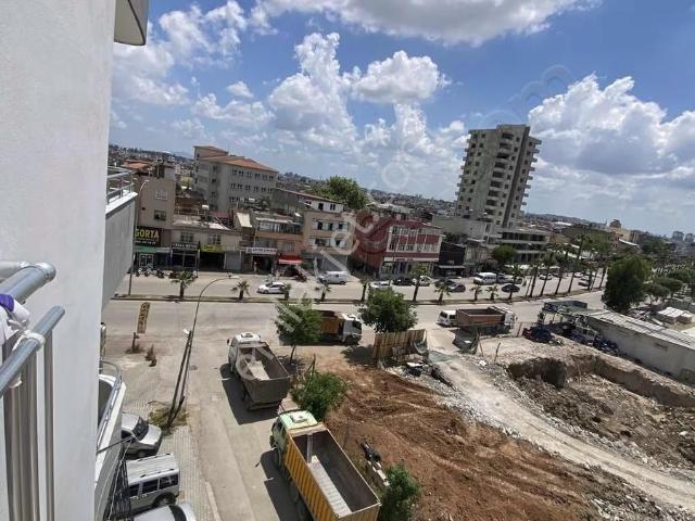 Kiralık 3+1 Kombili kozanyolu Üzerinde