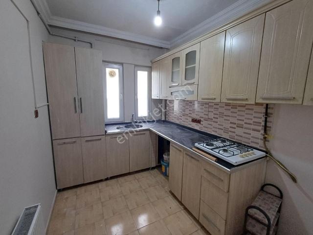 Şirinler Emlak Kiralık 3+1 Rızvanağa Cad Servet Apt Diyarbakır