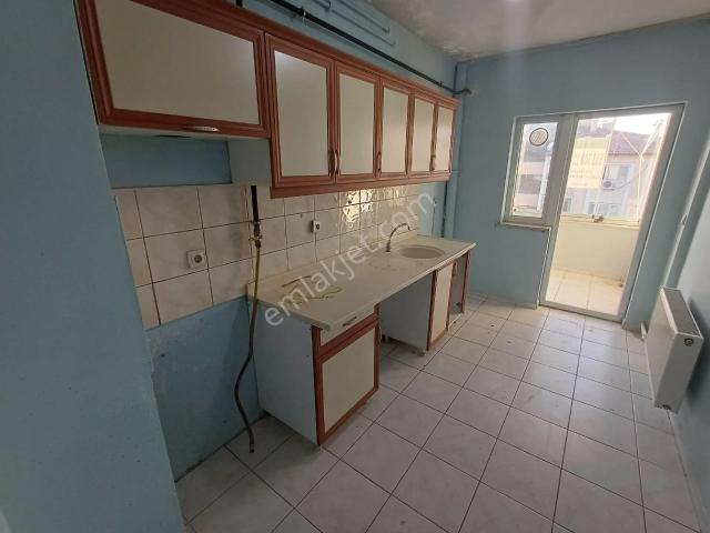 Kiralık 3+1 Seyrantepe Toplu Konut 2.etap