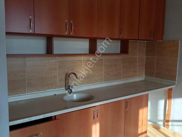 Kiralık 3+1yeşilyurt Açık Mutfak 3kat Müstakil Kiler Kdb Cephe Kasım Secide Ener Okul Arkası Havadar