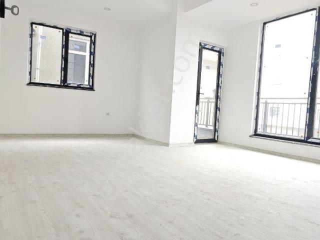 Kiralık 4+1 Ara Dübleks