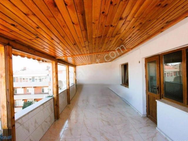 Kiralık 4+2 Haliç Manzaralı Dubleks Daire