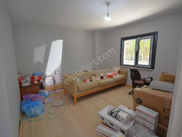 Kiralık 80m² Merkezi Konumda 2+1 Lüks Daire
