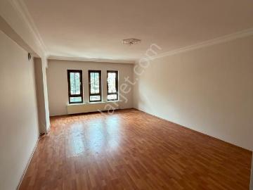 Kiralık*daire*osmangazi Mah*okullar* Çevresin De*katta*3+1*yapılı