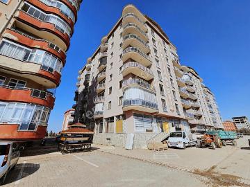 Kiralik Ara Kat Geniş Daire