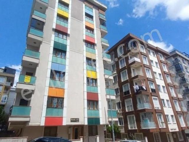 Kirazlıdere Mahallesinde Genç Binada Kiralık Daire