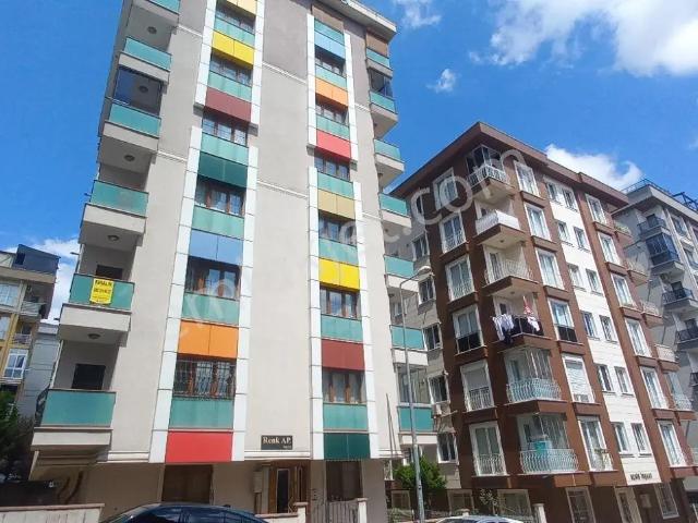 Kirazlıdere Mahallesinde Genç Binada Kiralık Daire