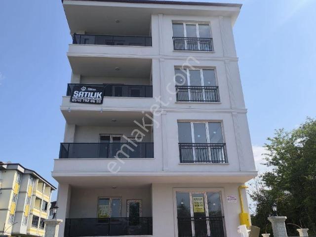 Kirazlıkçay Mahallesinde Satılık 2+1 Daire