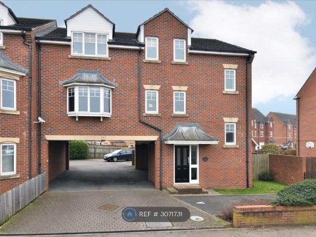 Kirby House, Northallerton DL7, 2 bed flat to rent, £700 pcm | PrimeLocation