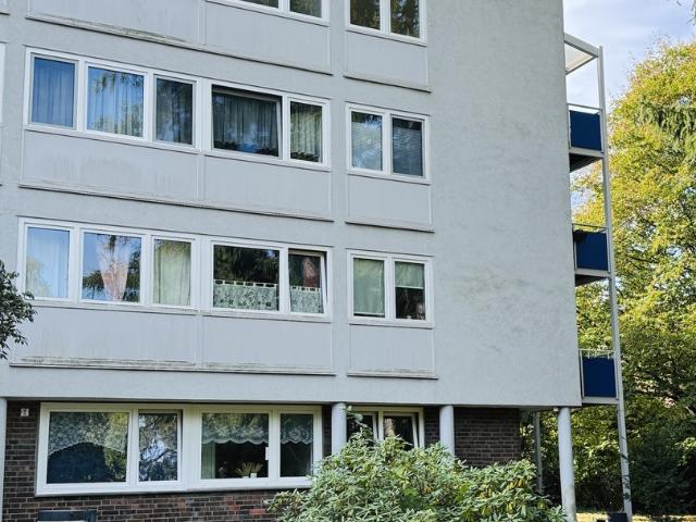 Kirchrode am Tiergarten: renovierte 3 Zimmer Wohnung mit sonnigem Balkon und Stellplatz OHNE MAKLER
