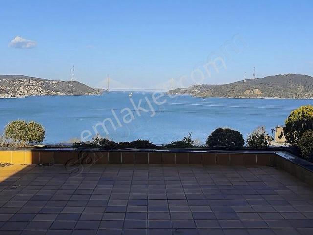 Kireçburnu'nda Kapanmaz Boğaz Manzaralı Özel Triplex Villa