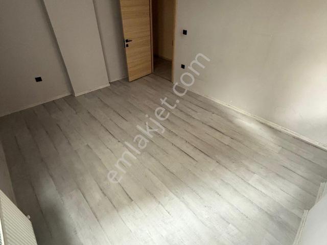 Kirectepe Parkına Yakın İci Temiz Satılık Daire