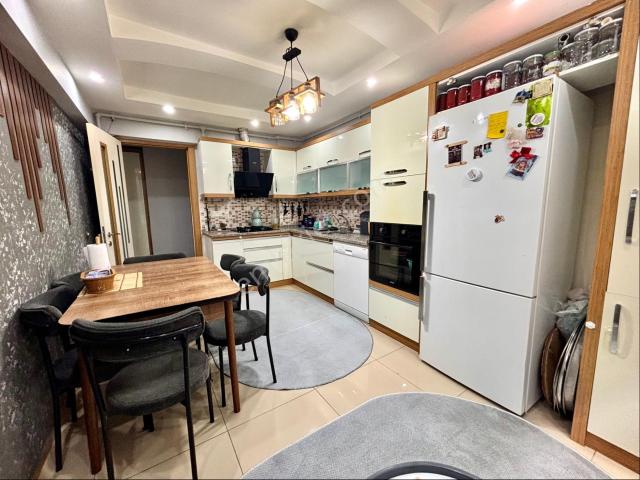 Kiremitçi Salı Pazarı Mevkii 120 M2 2+1 Zemin Kat Satılık Daire