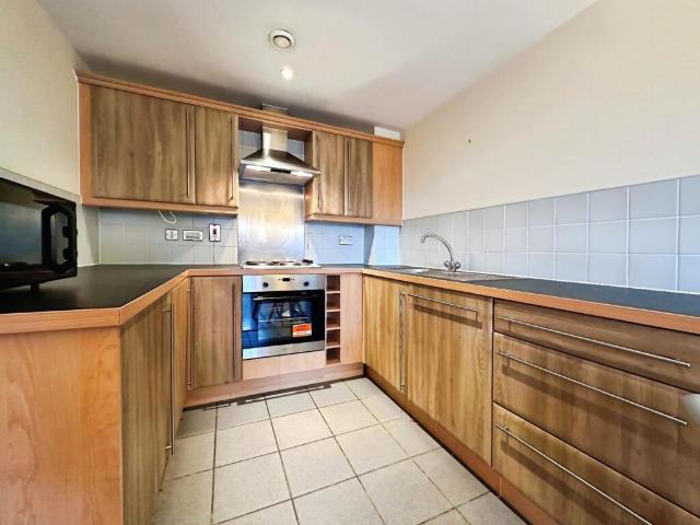 Kirk Lane, SE18 1 bed in a house share to rent £725 pcm £167 pw