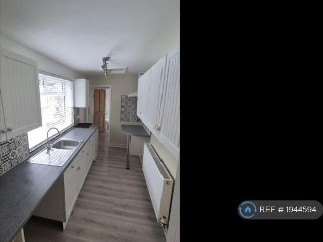 Kirk St, Stoke On Trent, ST6 2 bed terraced house to rent £700 pcm £162 pw