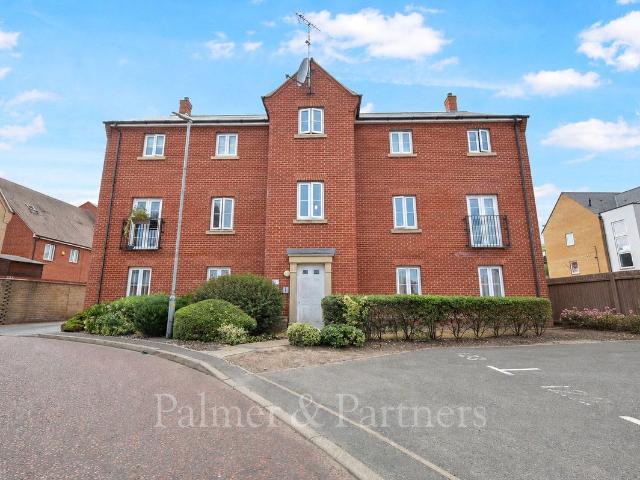 Kirk Way, Colchester, Essex CO4, 2 bed flat to rent, £1,150 pcm | PrimeLocation