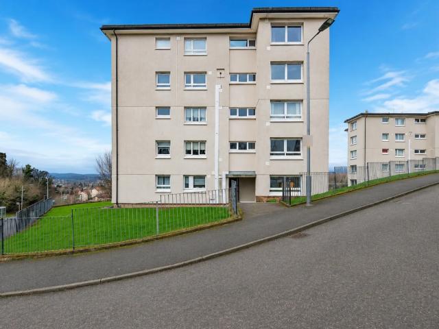 Kirkbean Avenue, Rutherglen G73, 3 bed maisonette to rent, £1,095 pcm | PrimeLocation